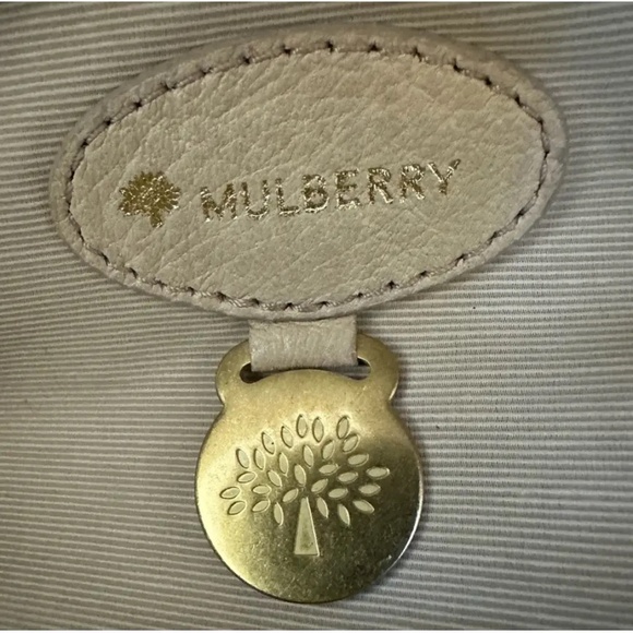 Mulberry Rare Distressed Leather Chain Flap - Picture 8 of 17